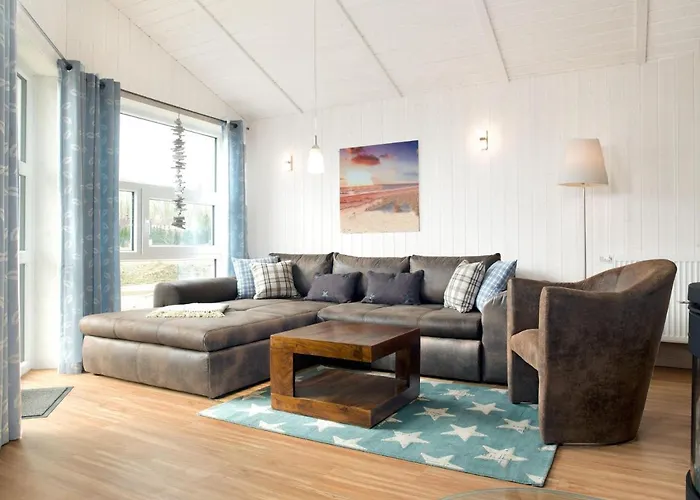 Holiday home Daenische Ferienhaeuser Am Salzhaff Haus Strandhafer Gollwitz