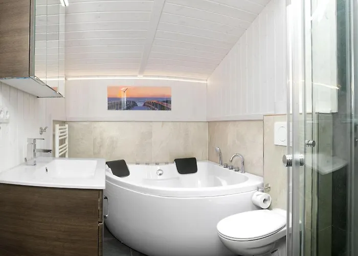 Daenische Ferienhaeuser Am Salzhaff Haus Strandhafer
